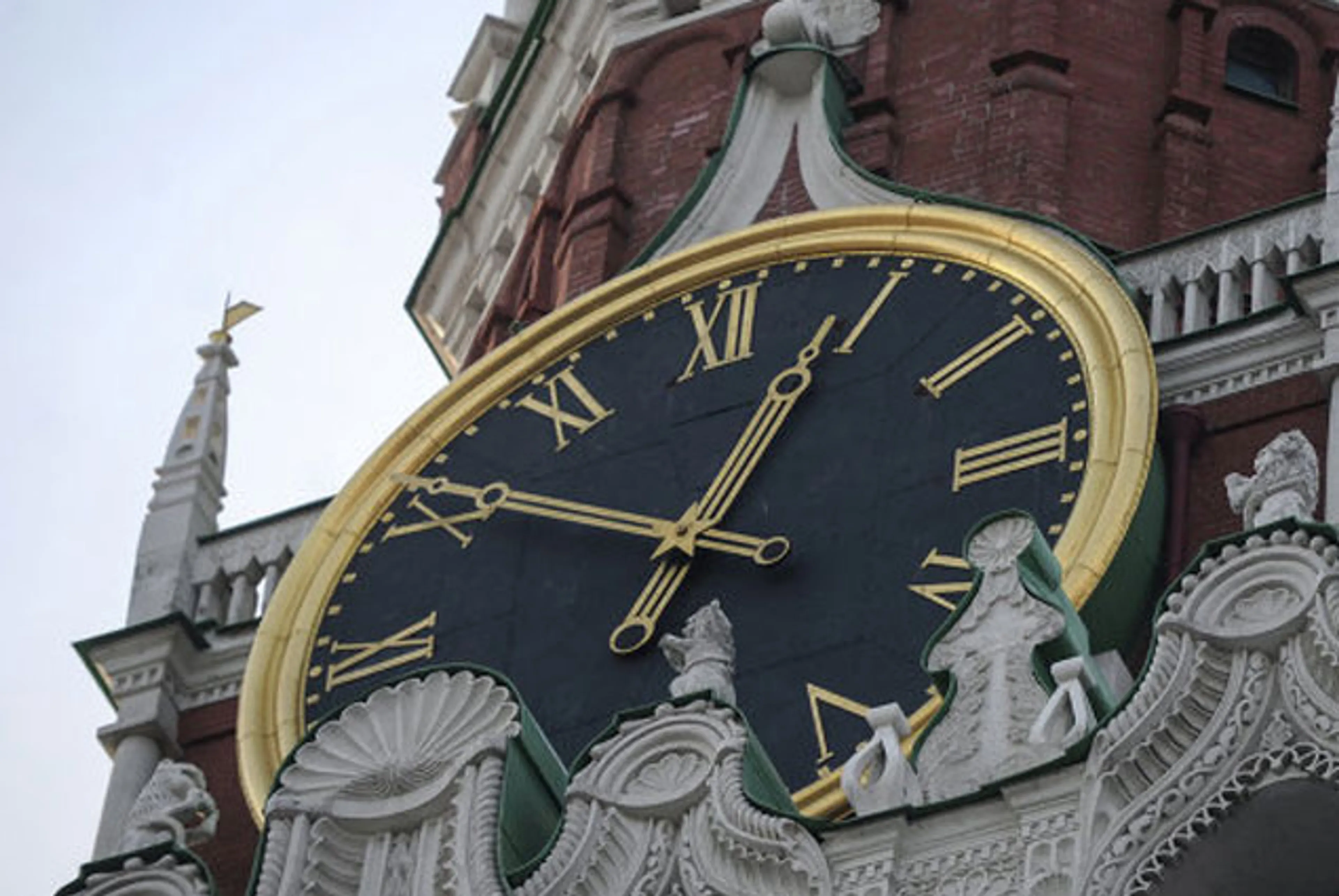 Капитал - Россия попала в список худших экономик 2016 года