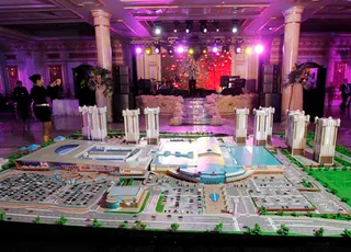 Капитал - В стиле MEGA