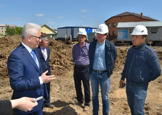 Капитал - Ерик Султанов раскритиковал работу  строителей