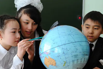 К 2017 году в Астане не останется аварийных и трехсменных школ