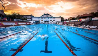 Капитал - Центральный плавательный бассейн в Алматы не закроется