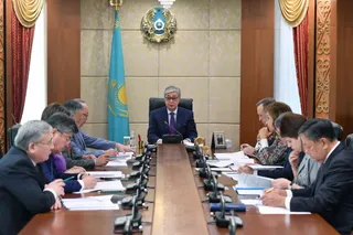 Капитал - Сенаторы недовольны большинством ответов на свои запросы