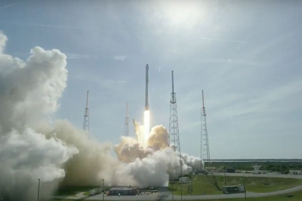 SpaceX впервые в истории повторно запустила ракету в космос- Kapital.kz