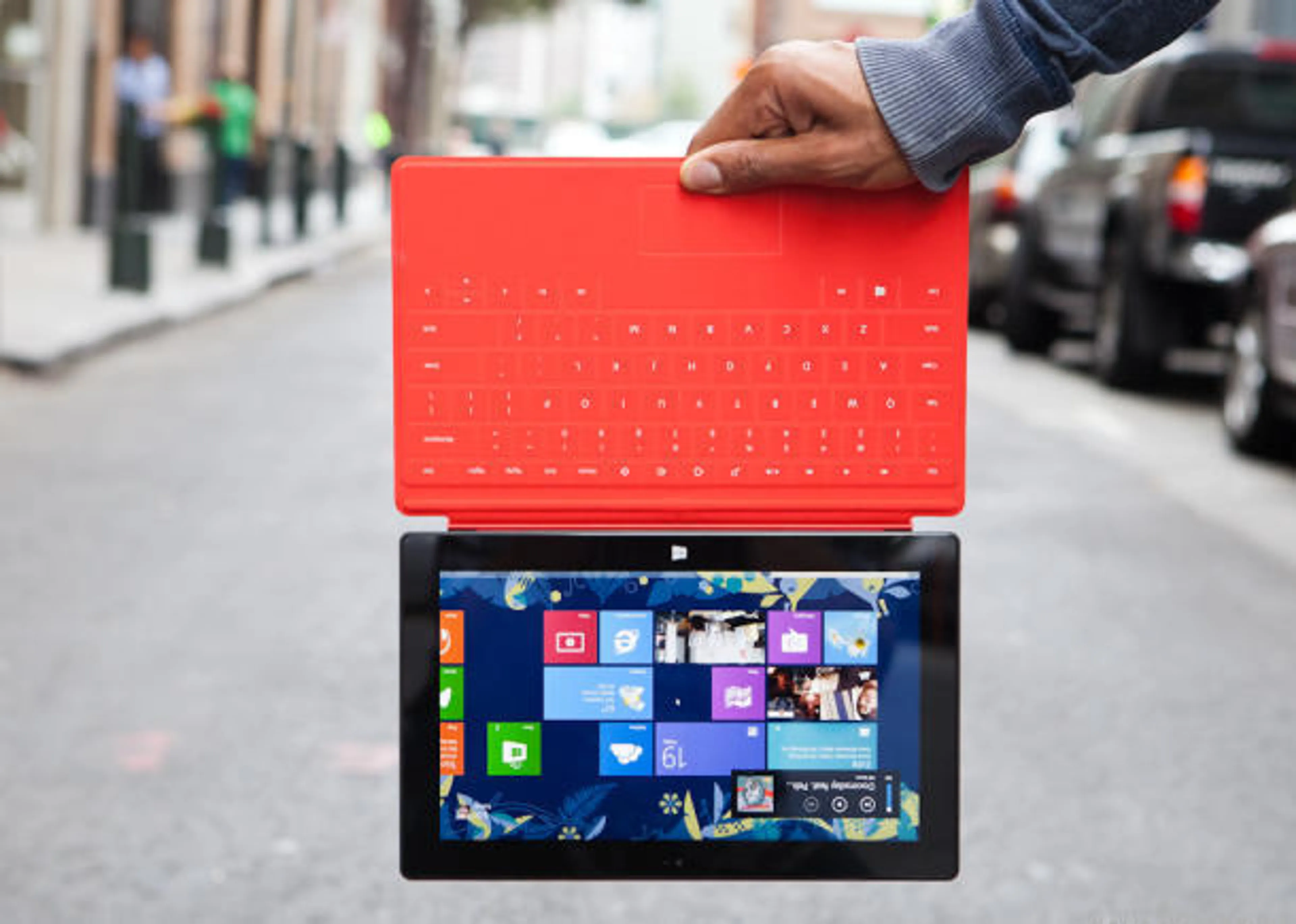 Капитал - Windows RT должна исчезнуть