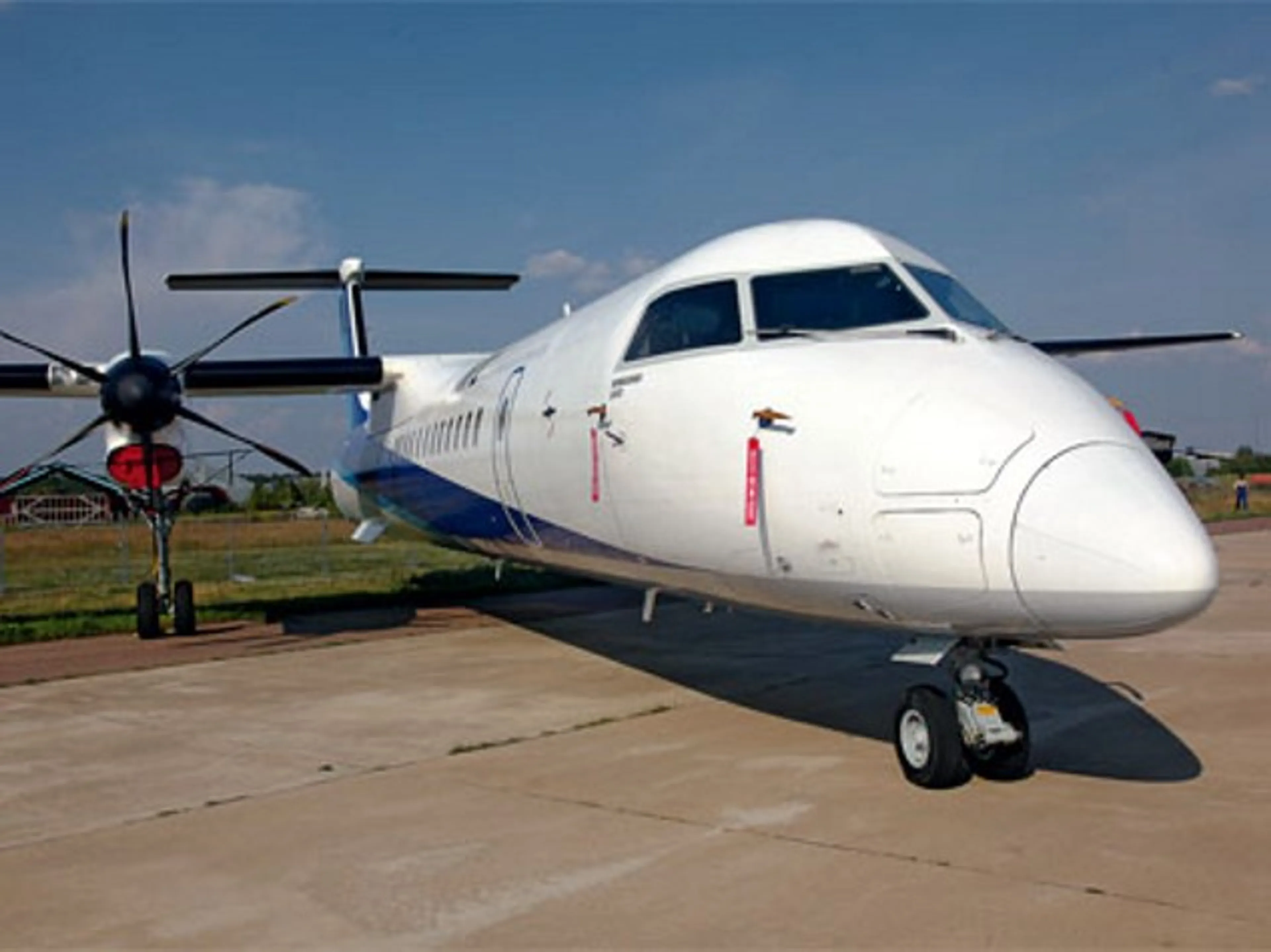 Капитал - Новая авиакомпания в РК будет летать только на Bombardier