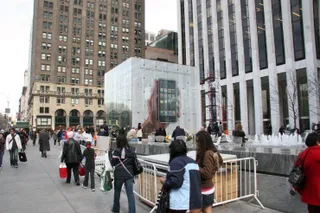 Капитал - Apple косвенно подтвердила выпуск гигантского iPhone