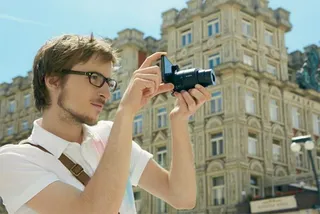 Капитал - Sony представила накладные объективы для смартфонов