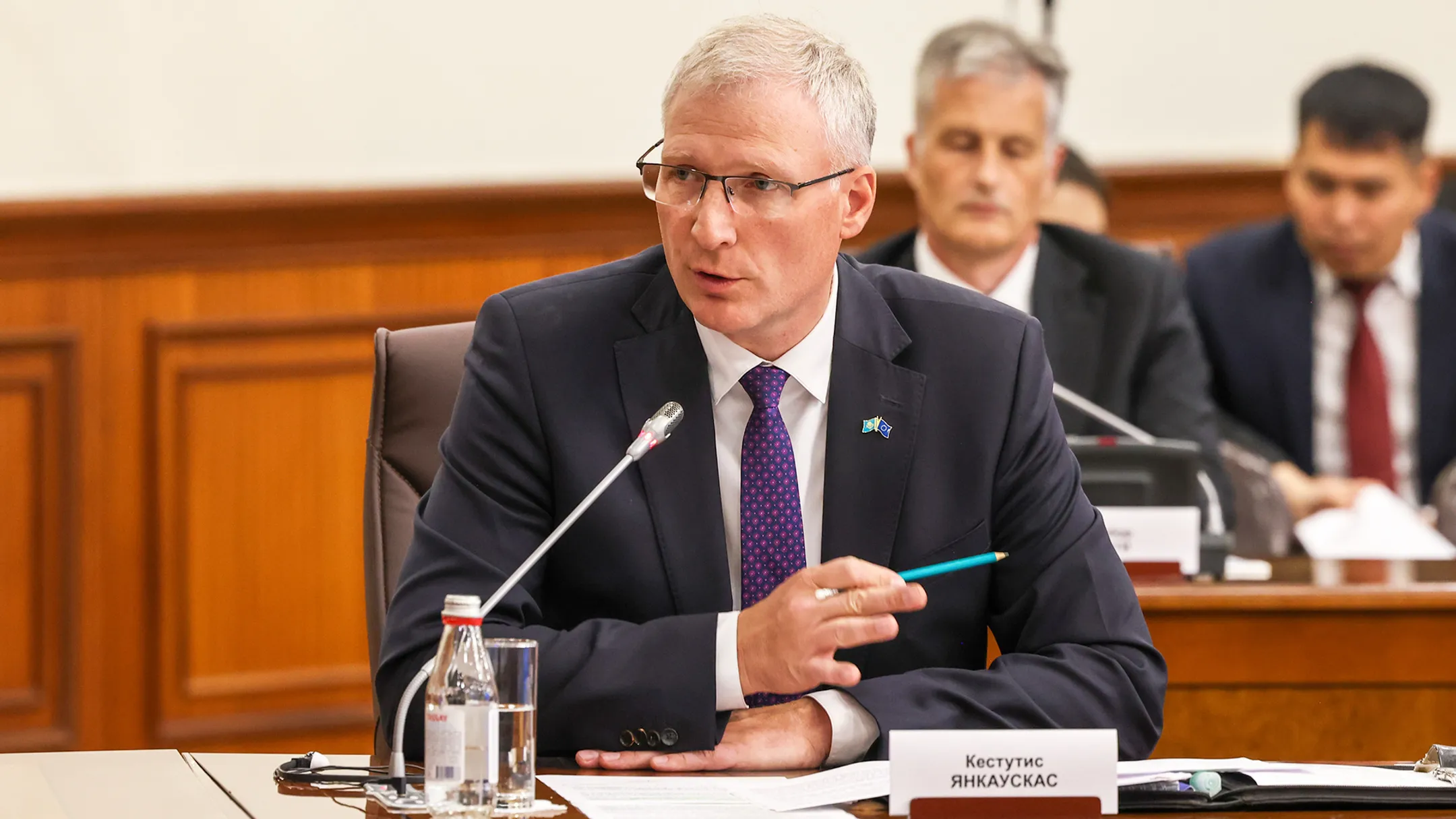 Казахстан планирует увеличить долю ВИЭ в энергобалансе до 15% — премьер - Image Kapital.kz