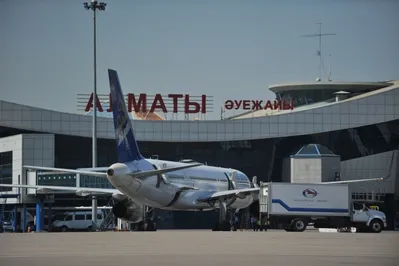 Из-за сбоя оборудования самолету пришлось вернуться в Алматы