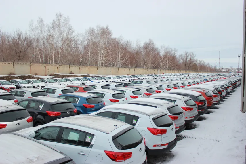 Капитал - $3,5 млрд, потраченных на импорт авто, могли остаться в стране