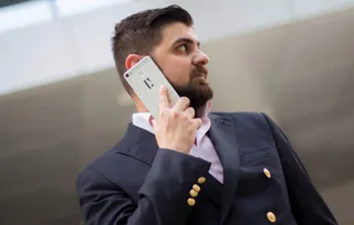 Капитал - В продаже появился первый армянский смартфон