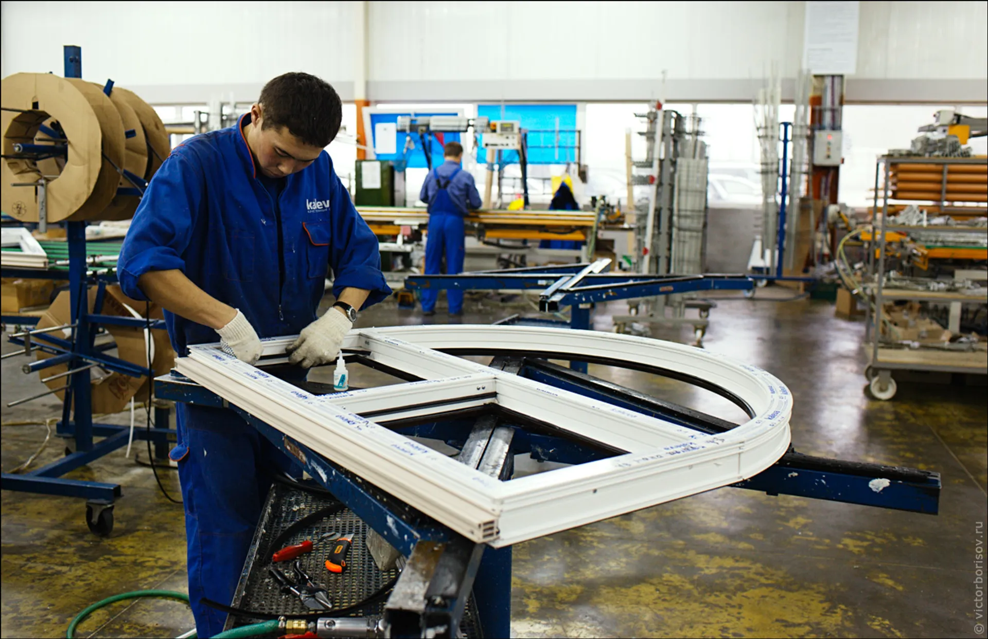 Капитал - Реальный сектор переходит на тенге