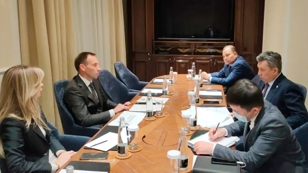 Капитал - Ozon планирует развивать свою логистическую структуру в РК