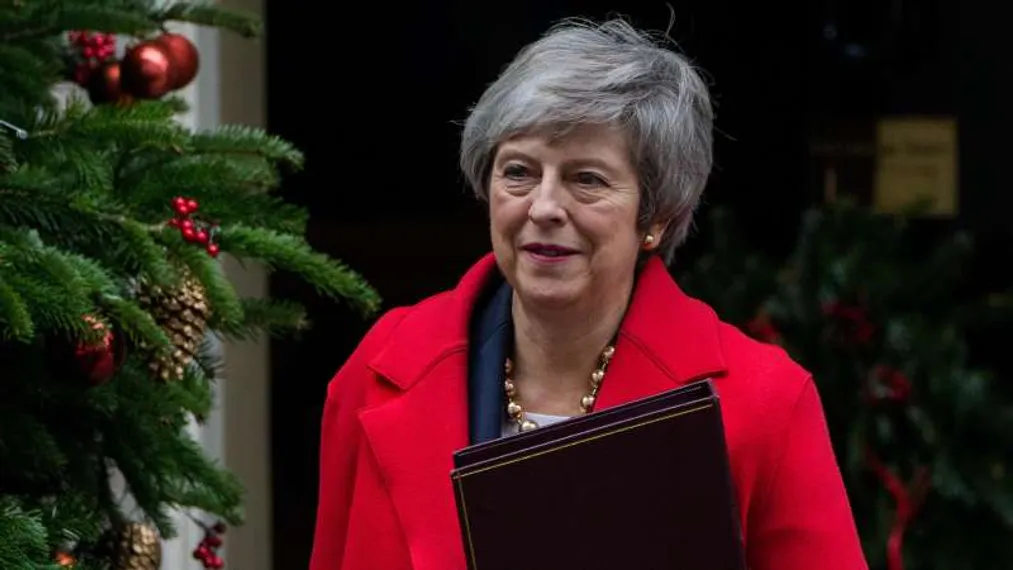 Капитал - Тереза Мэй осталась премьер-министром Великобритании