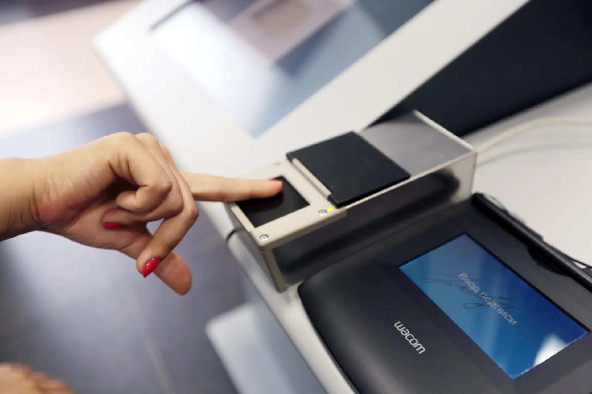 Капитал - У иностранцев при получении виз в РК будут брать отпечатки пальцев