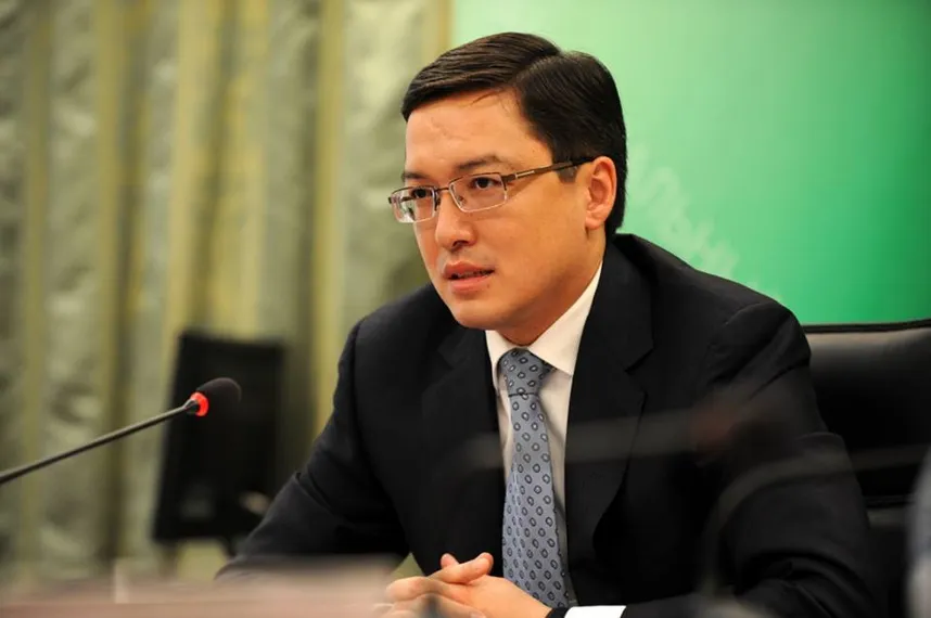 Капитал - На вопросы казахстанцев ответил Данияр Акишев