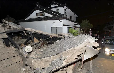 Число жертв землетрясения в Японии достигло девяти