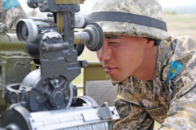 37% казахстанцев признают 7 мая мужским праздником