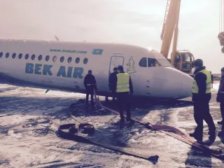 Капитал - Комиссия расследует инцидент с самолетом Bek Air