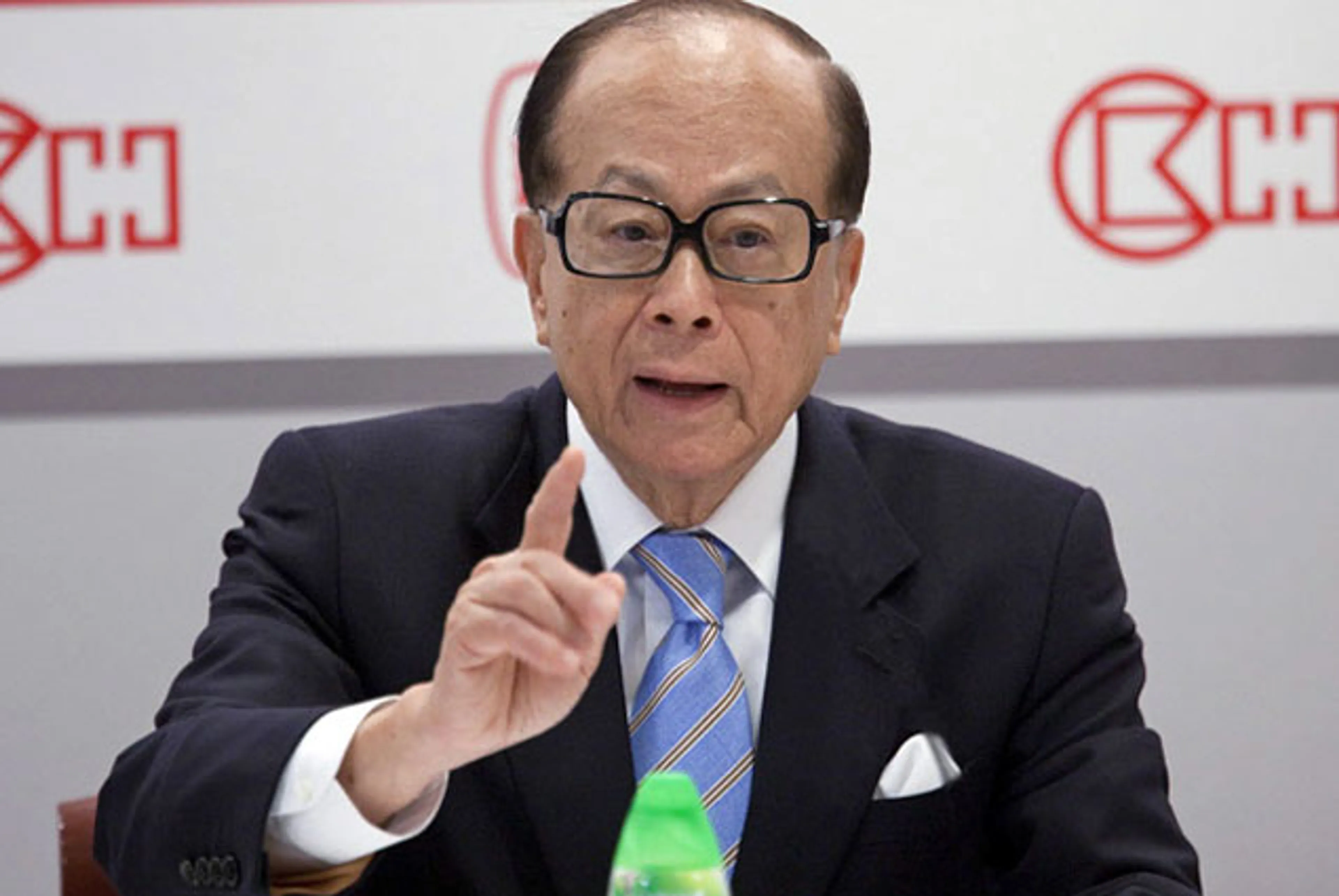 Капитал - Самый богатый человек в Азии распродает все активы