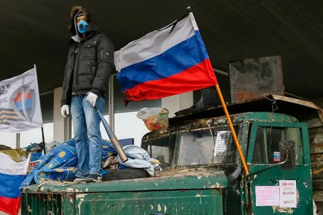 Танки и БТР вошли в Донецкую область