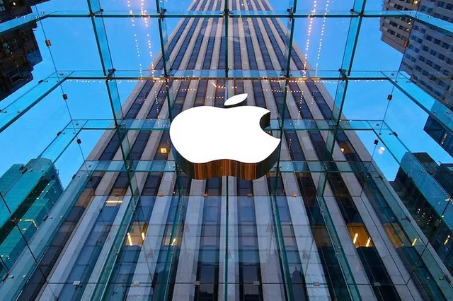 Акции Apple обновили максимум текущего года