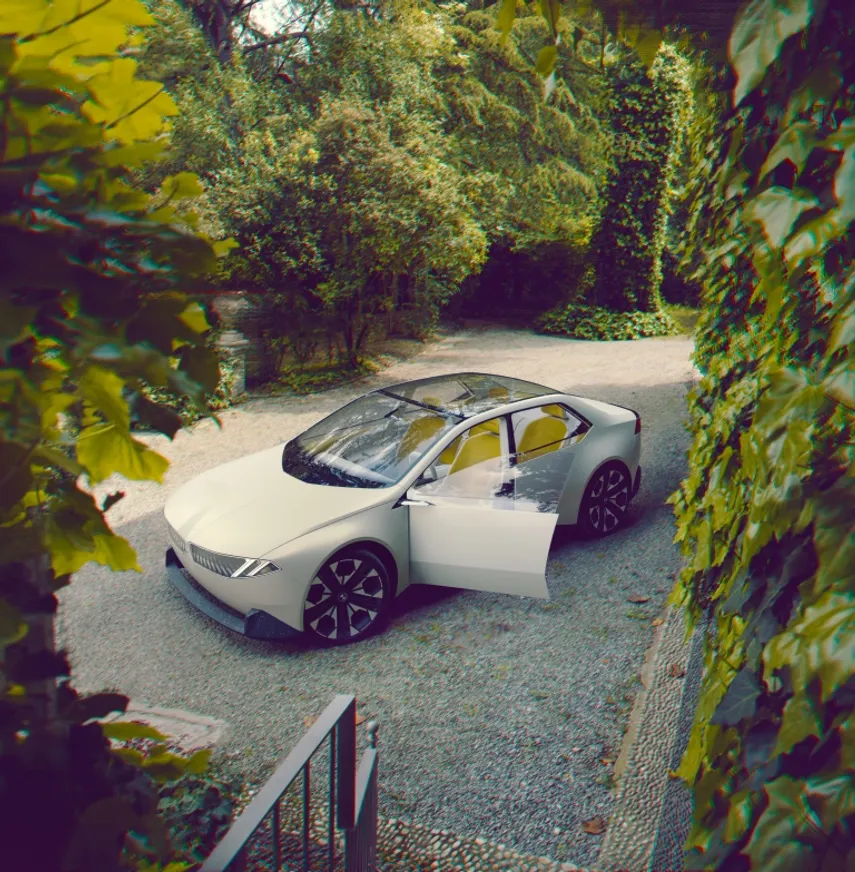 Отказ от Seat, Новый класс BMW и Century-кроссовер - фото kapital.kz