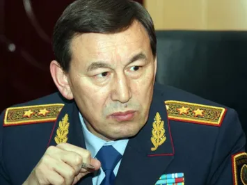 Госслужащие должны проходить тест на наркотики