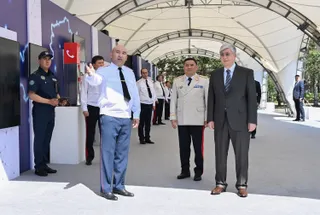 Капитал - Осуществляя реформы, мы не должны допустить ослабления государства - президент