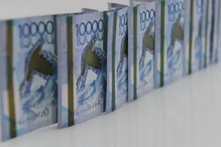 Капитал - За первый квартал 2016 года тенге в реальном выражении ослаб на 2,8%