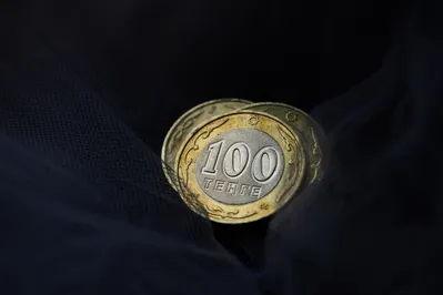 Курс доллара приближается к историческому максимуму