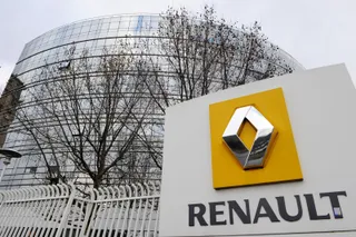 Капитал - Убытки Renault достигли рекордных показателей