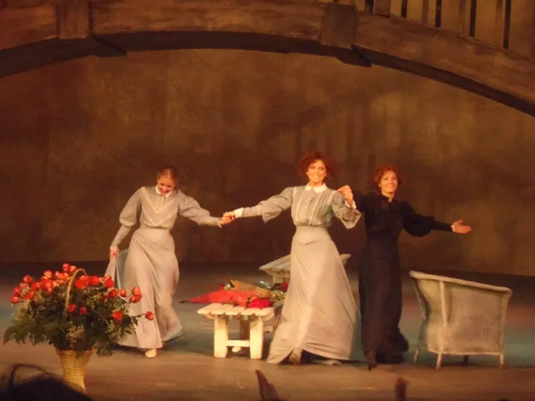 Капитал - В Астане завершились гастроли театра Современник