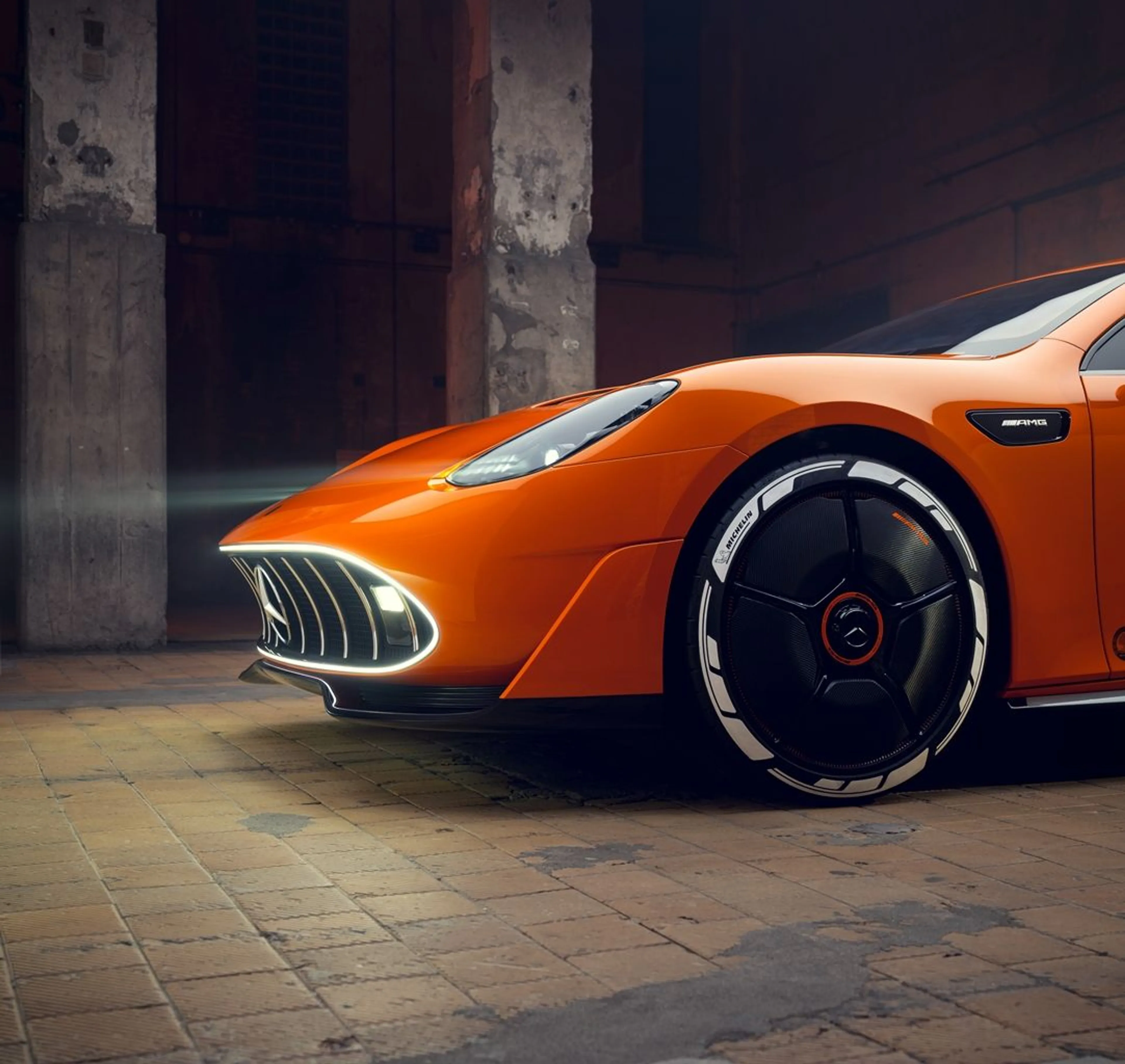 Капитал - Нежеланный CarPlay Ultra и AMG GT XX