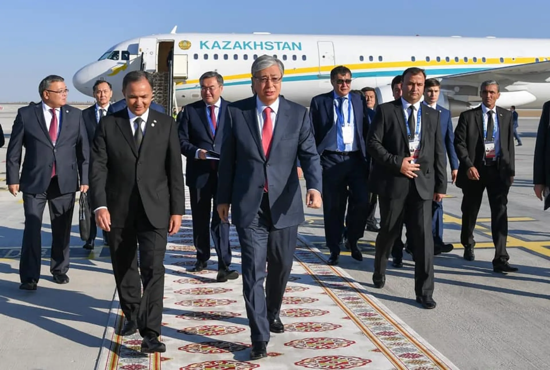 Капитал - Касым-Жомарт Токаев прибыл в Ашхабад