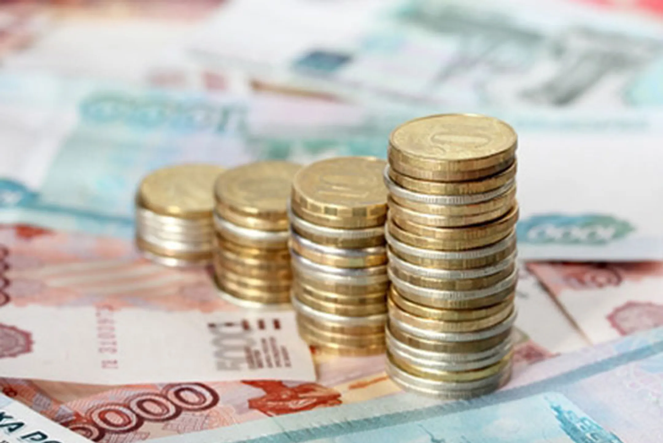 Решение S&P по рейтингу России помогло рублю - Image Kapital.kz