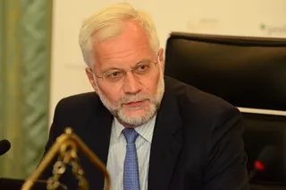 Капитал - Марченко советует 50% сбережений хранить в тенге