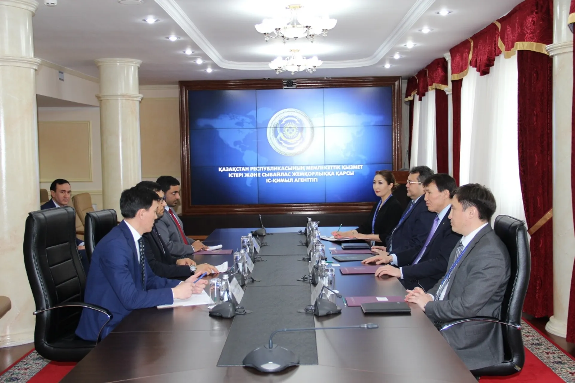 Капитал - Бизнесмены из ОАЭ могут пожаловаться в антикоррупционное ведомство