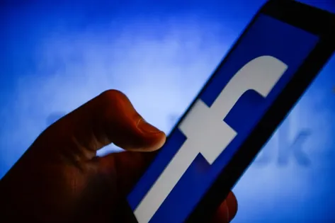 Капитал - Facebook ужесточит правила политической рекламы