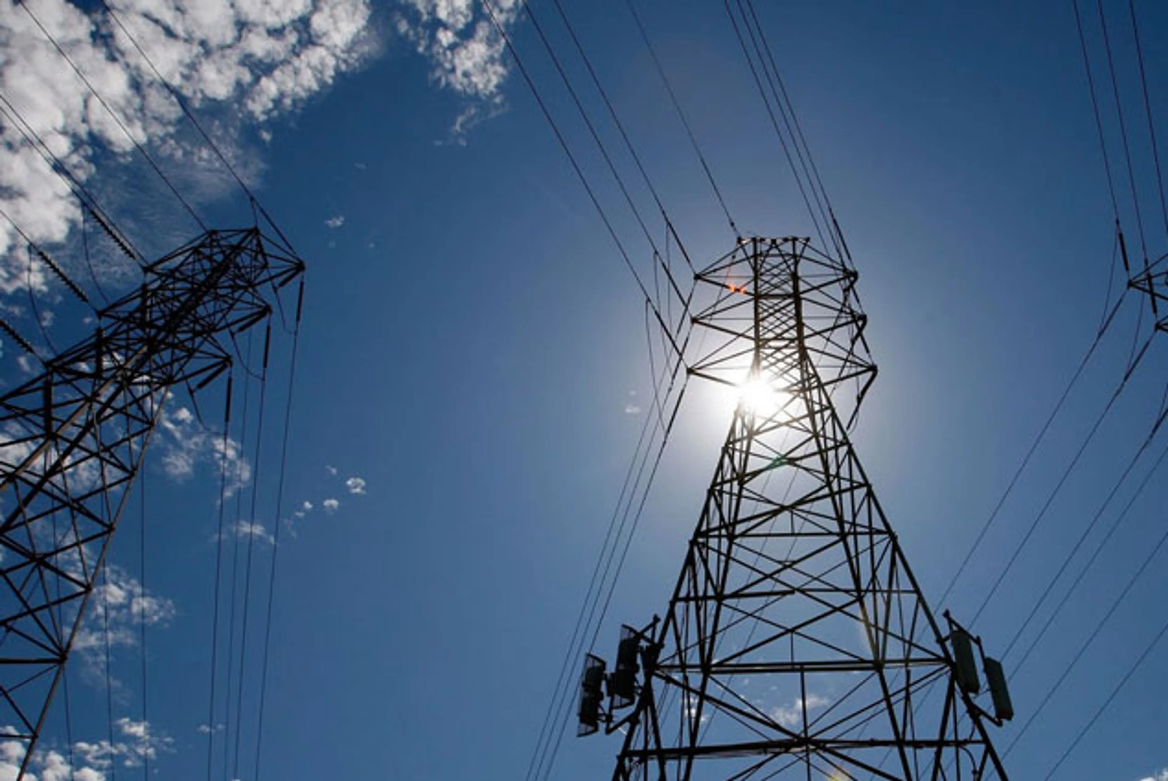 Капитал - Украина повысила стоимость электроэнергии для Крыма