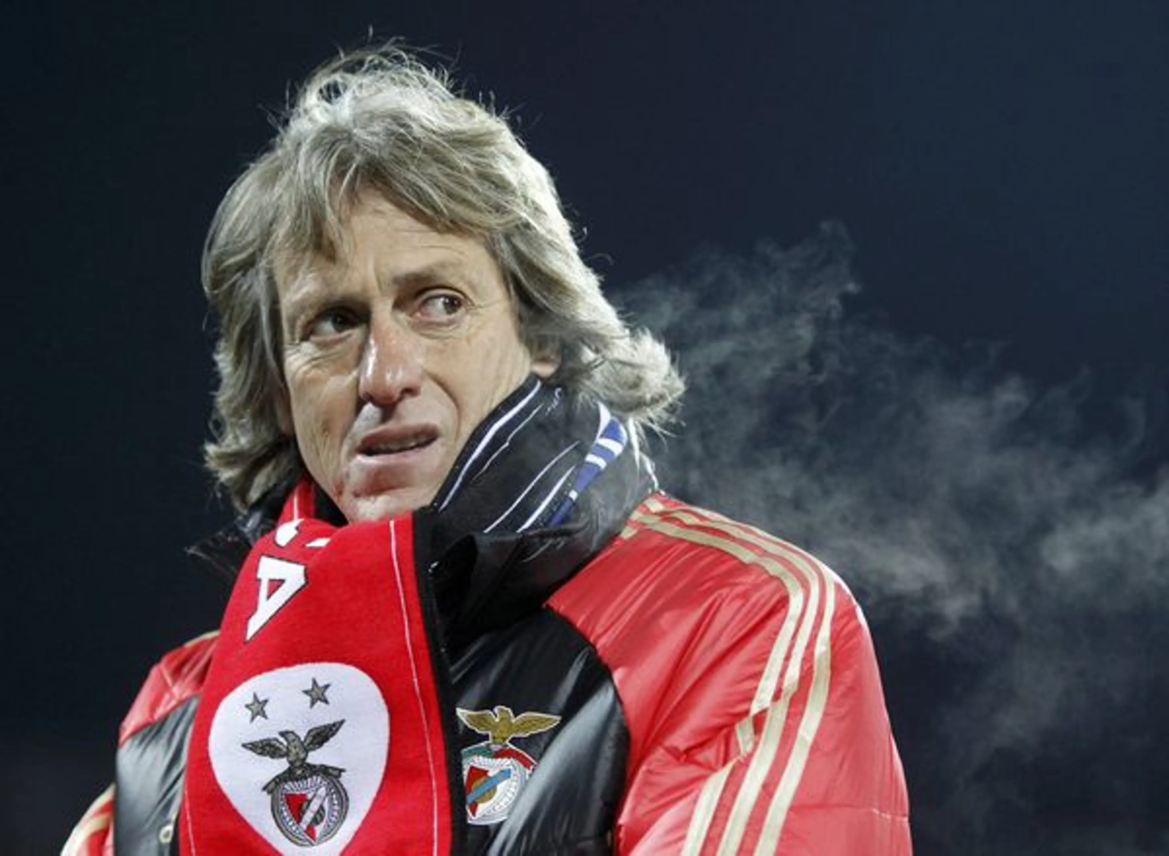 Капитал - Главного тренера «Бенфики» привлекут к суду