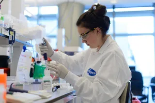 Капитал - Два Чарльза и Pfizer